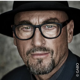 Jochen Schweizer