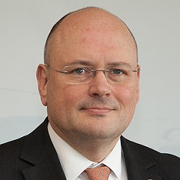 Arne Schönbohm